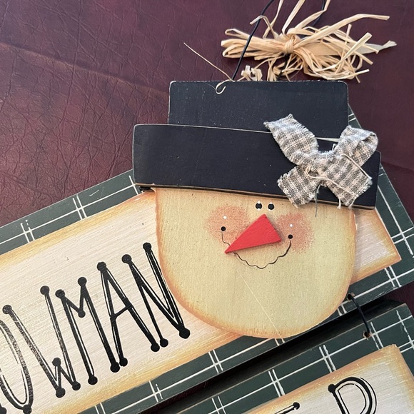 Adorable Snowman Decor - Picture 3 of 3